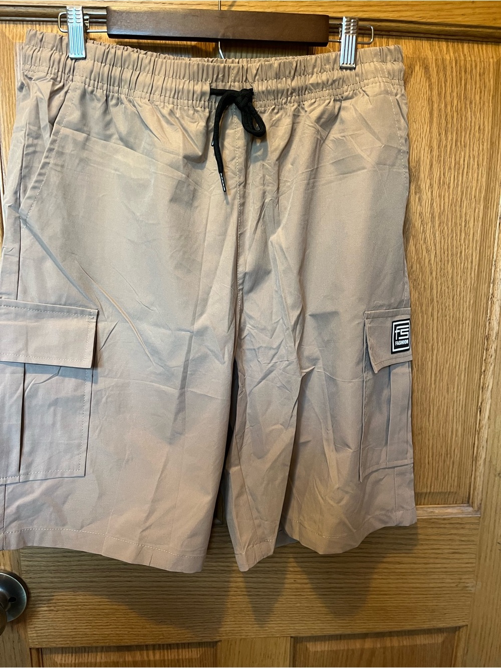 Men's Tan Cargo Drawstring Shorts